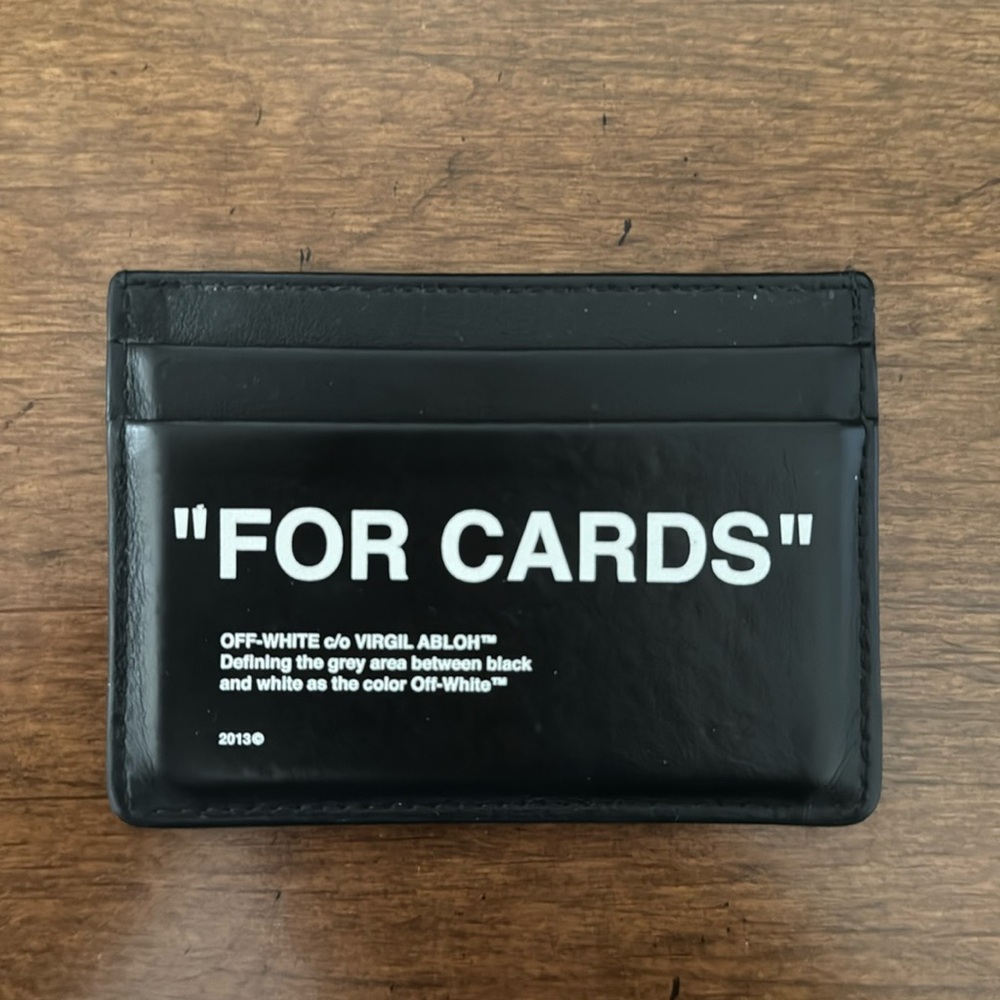 Off-White “FOR CARDS” Cardholder